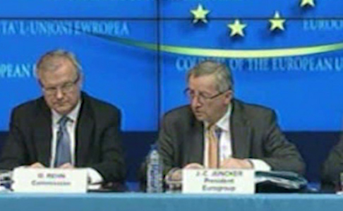 Ανεξάρτητη υπηρεσία ιδιωτικοποιήσεων ζητεί από την Ελλάδα ο Ζαν Κλοντ Γιούνκερ