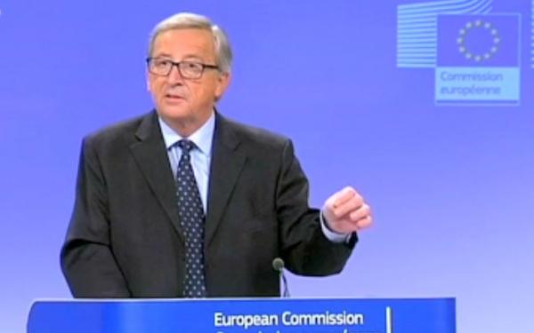 Γιούνκερ: Είμαι πολιτικά υπεύθυνος για ό,τι συνέβη