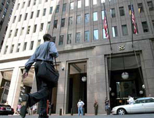 Έρευνα για τα swap