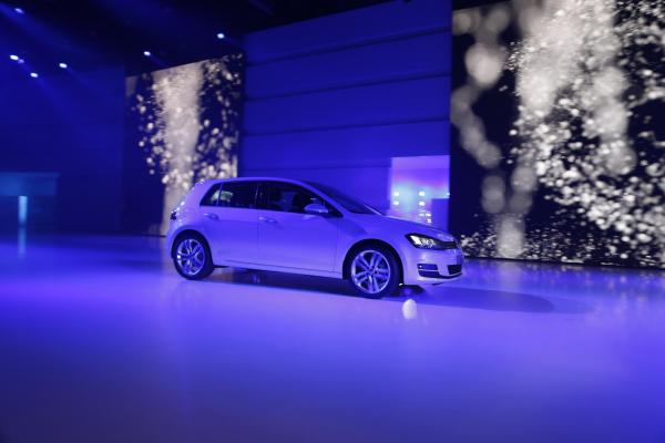 Διεθνής Έκθεση Αυτοκινήτου – Παρίσι 2012: VW Golf