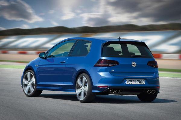 VW Golf R 2014