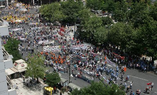 «Κατεβάζει ρολά» η χώρα λόγω της 24ωρης απεργίας ΓΣΕΕ-ΑΔΕΔΥ