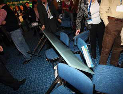 Διεκόπη για δέκα λεπτά