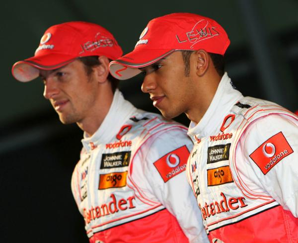 Formula 1: J. Button – L. Hamilton