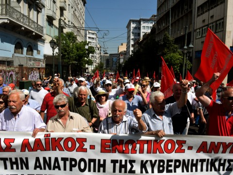 Πανελλαδική συγκέντρωση και πορεία στην Βουλή συνταξιουχικών οργανώσεων