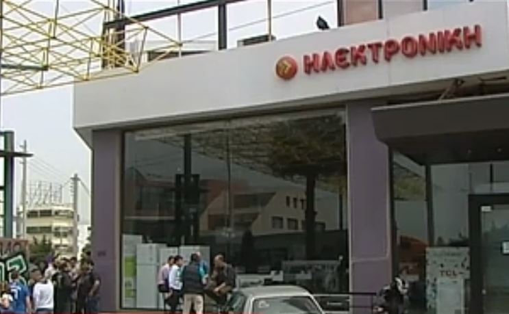 Σε απόγνωση οι απολυμένοι της Ηλεκτρονικής