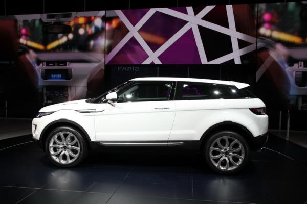 2010 Paris Mondial de l’ Automobile: Range Rover Evoque