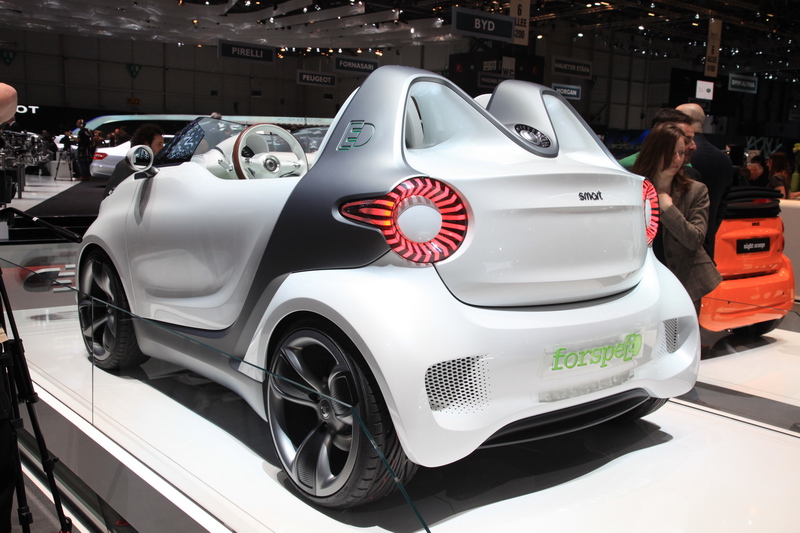 81e Salon International de l’ Auto – Geneve 2011: smart Forspeed concept