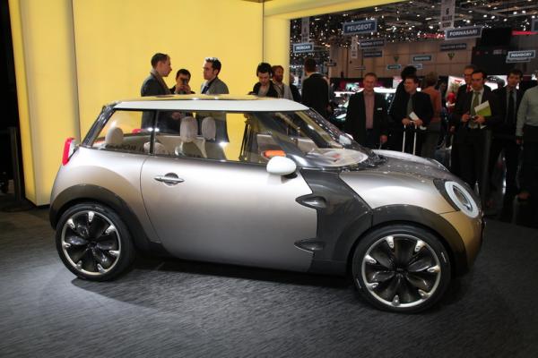 81e Salon International de l’ Auto – Geneve 2011: MINI Rocketman Concept