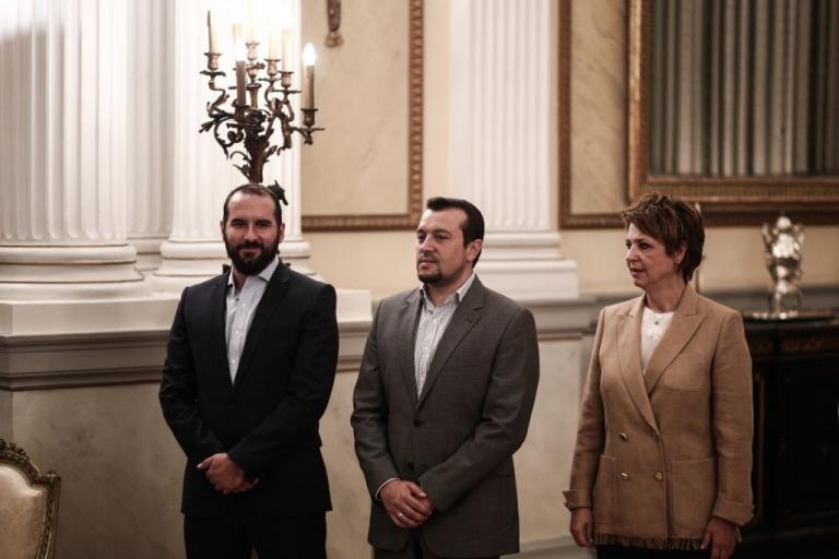 Οχι άλλες υποδείξεις από εσάς