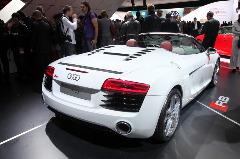 Διεθνής Έκθεση Αυτοκινήτου – Παρίσι 2012: Audi R8 Spyder