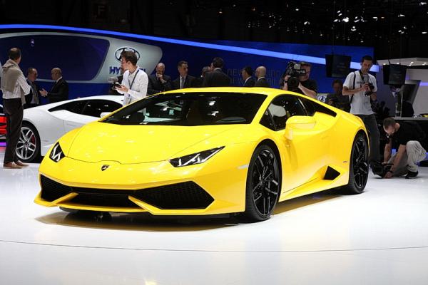 84η Έκθεση Αυτοκινήτου Γενεύης: Lamborghini Huracan