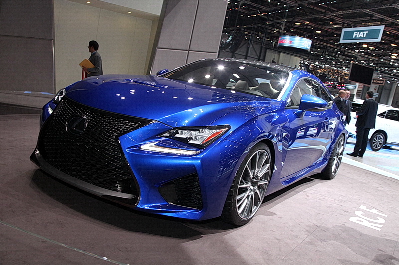 84η Έκθεση Αυτοκινήτου Γενεύης: Lexus RCF