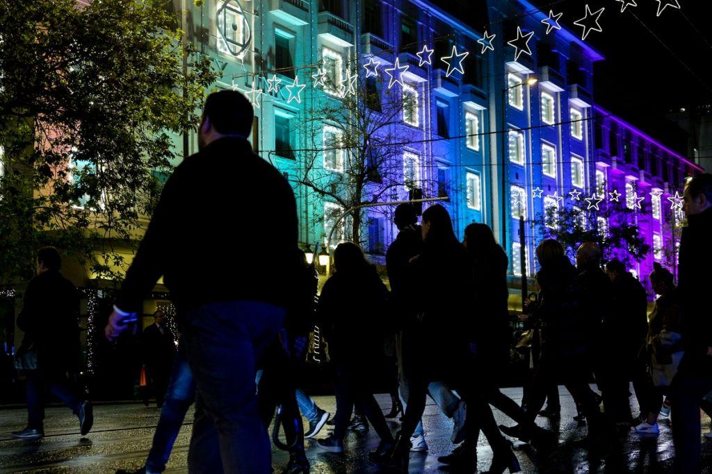 Ωράριο καταστημάτων : Πώς θα λειτουργήσουν στις γιορτές