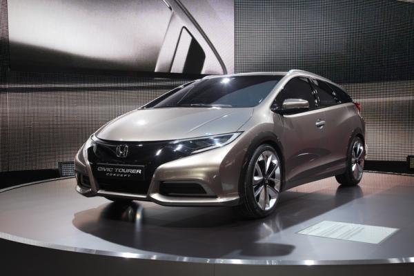 Έκθεση Γενεύης 2013: Honda Civic Tourer Concept
