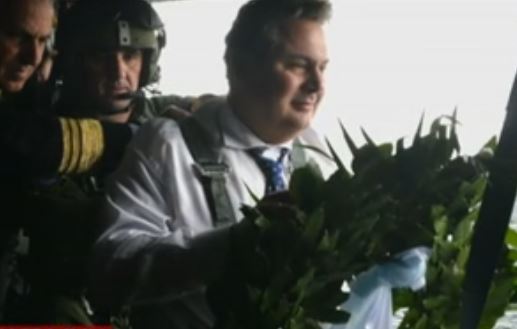 Ένταση στο Αιγαίο την ώρα που ο Π.Καμμένος κατέθετε στεφάνι στα Ίμια