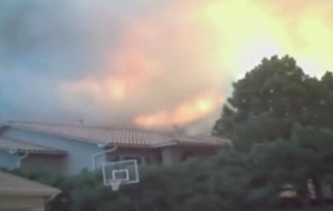 Φονικές καταιγίδες, καύσωνας και φωτιές πλήττουν τις ΗΠΑ