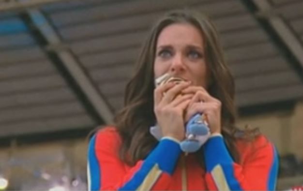 Σάλος με δηλώσεις της Ισινμπάγεβα για τον ρωσικό νόμο περί ομοφυλοφιλίας