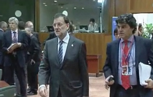 Κωλυσιεργεί ο Ραχόι στη λήψη απόφασης για την ευρωδιάσωση