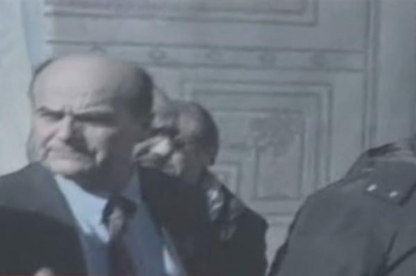 Ο Μπερσάνι απέκλεισε συνεργασία με τον Μπελρουσκόνι