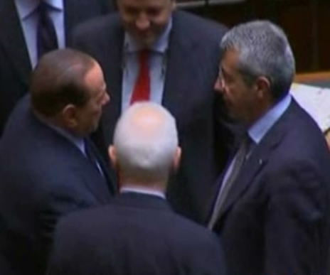 Εγκαταλείπει το φόρο στα υψηλά εισοδήματα η Ιταλία