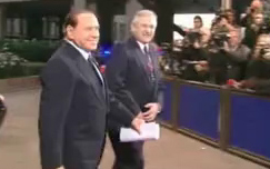 Σ.Μπερλουσκόνι: «Έχουμε πετύχει πολλά πράγματα δεν παραιτούμαι»