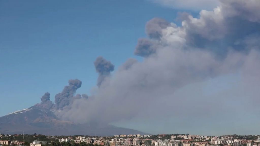 Ιταλία: Η στιγμή της έκρηξης στην Αίτνα