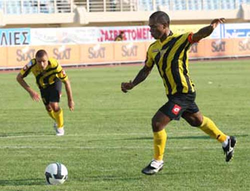 Μπαλωθιές… παραμονής από τον Εργοτέλη μέσα στην Καβάλα