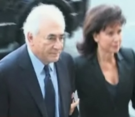 Συγγνώμη από τα στελέχη του ΔΝΤ ζήτησε ο Στρος-Καν