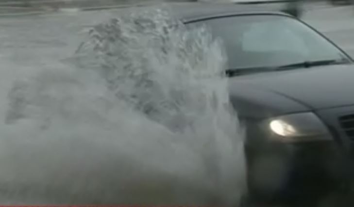 Βροχή και χαλάζι «σάρωσαν» τη βόρεια Ελλάδα