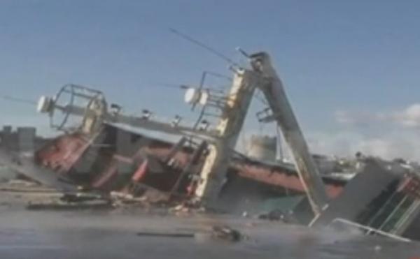 Βούλιαξε πλοίο στο λιμάνι της Ρόδου και άλλα προβλήματα από την κακοκαιρία