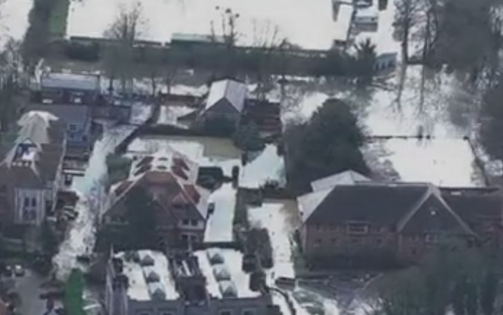 Προβλήματα από την κακοκαιρία σε Ευρώπη και Αμερική