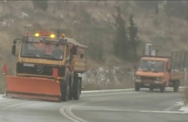 Σφοδρή κακοκαιρία με χιονοπτώσεις και παγετό σε όλη την Ελλάδα