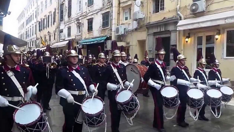 Χριστούγεννα 2018 στην Κέρκυρα: Κάλαντα από τις φιλαρμονικές