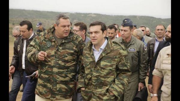 Τορπίλη Κωσταράκου: Δεν έχει δικαίωμα ο Καμμένος να φορά την στρατιωτική στολή