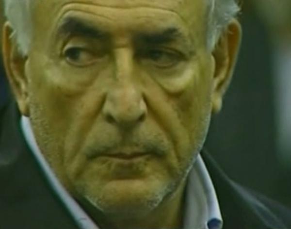 Από τη σουίτα… στο κελί ο Στρος-Καν