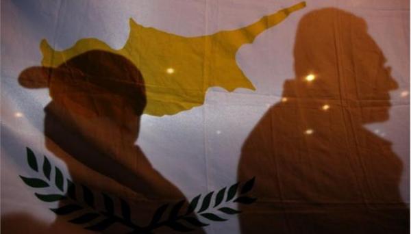 Τη λίστα για μεταφορά δισεκατομμυρίων πριν το «κούρεμα» ερευνά η Κυπριακή Βουλή