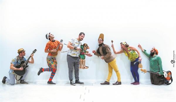 Ηλίας Καρελλάς: Η τεχνολογία ταιριάζει στον Καραγκιόζη