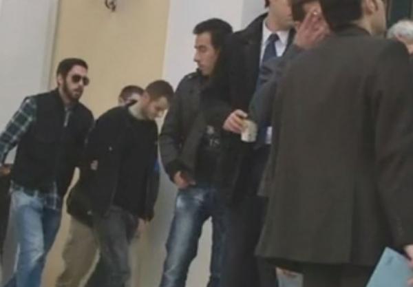 Προφυλακίστηκαν οι δύο από τους απαγωγείς Καραμολέγκου