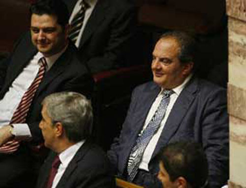 Βλέπουν «άδειασμα»