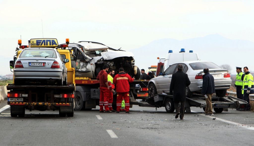 Θεσσαλονίκη: Κυκλοφοριακό χάος στην Περιφερειακή Οδό από καραμπόλα πέντε οχημάτων