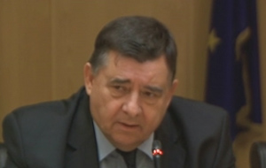 Γ.Καρατζαφέρης: Δεν μπορεί να αντιπολιτεύεται η ΝΔ