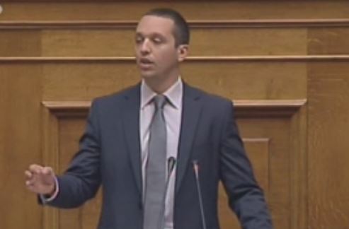 Κασιδιάρης εναντίων Μεϊμαράκη:Έχετε καταντήσει το Σύνταγμα «κουρελόπανο»