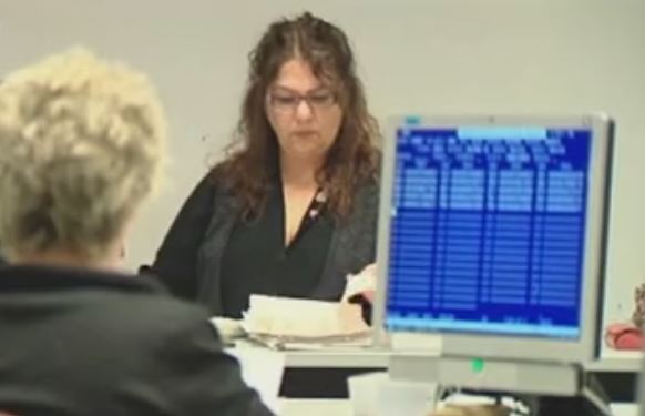 Κατασχέσεις σε οφειλέτες Δημοσίου μέσω τραπεζικών λογαριασμών