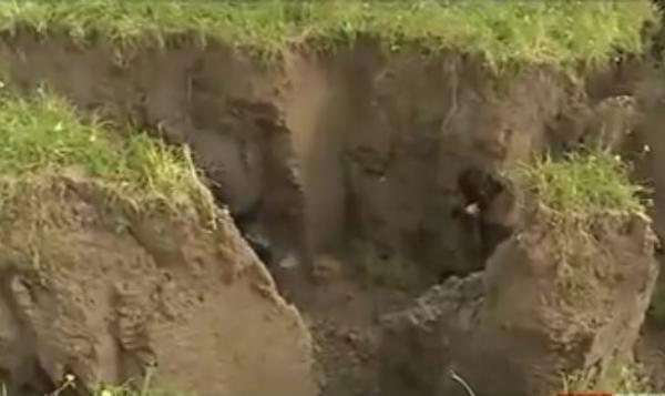 Ρήγμα μήκους 100 μέτρων μετά το σεισμό στην Κεφαλονια