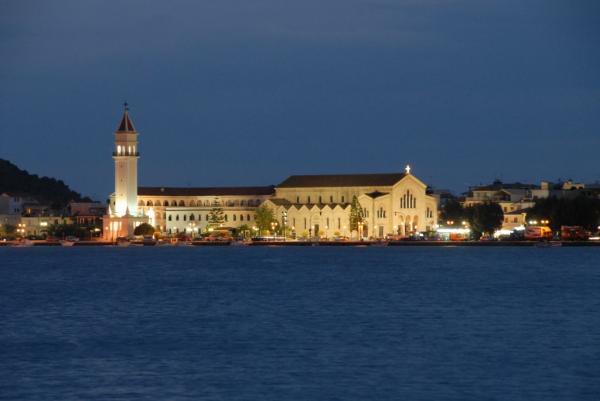 17 Δεκεμβρίου : Η εορτή του Αγίου Διονυσίου, η εορτή της Ζακύνθου