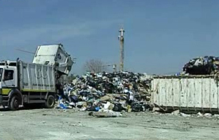 Τ. Μπιρμπίλη: συζητά αλλαγή χωροθέτησης του ΧΥΤΥ Κερατέας