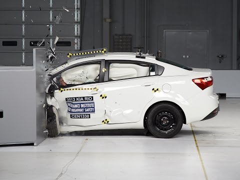 KIA Rio Sedan – IIHS Crash Test