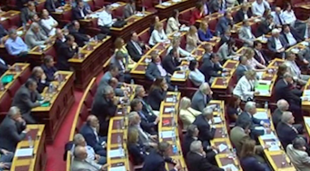 Συνεχίζονται οι αντιρρήσεις από βουλευτές του ΠΑΣΟΚ για το Μεσοπρόθεσμο