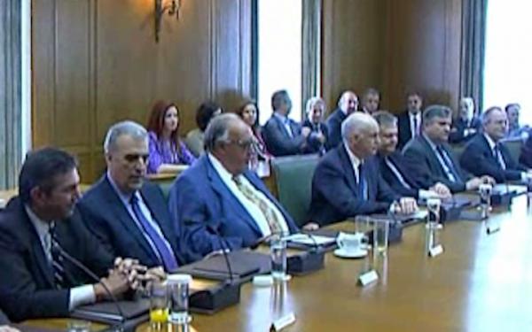 Η αλλαγή προσώπων στα υπουργεία έφερε και αλλαγή πολιτικής